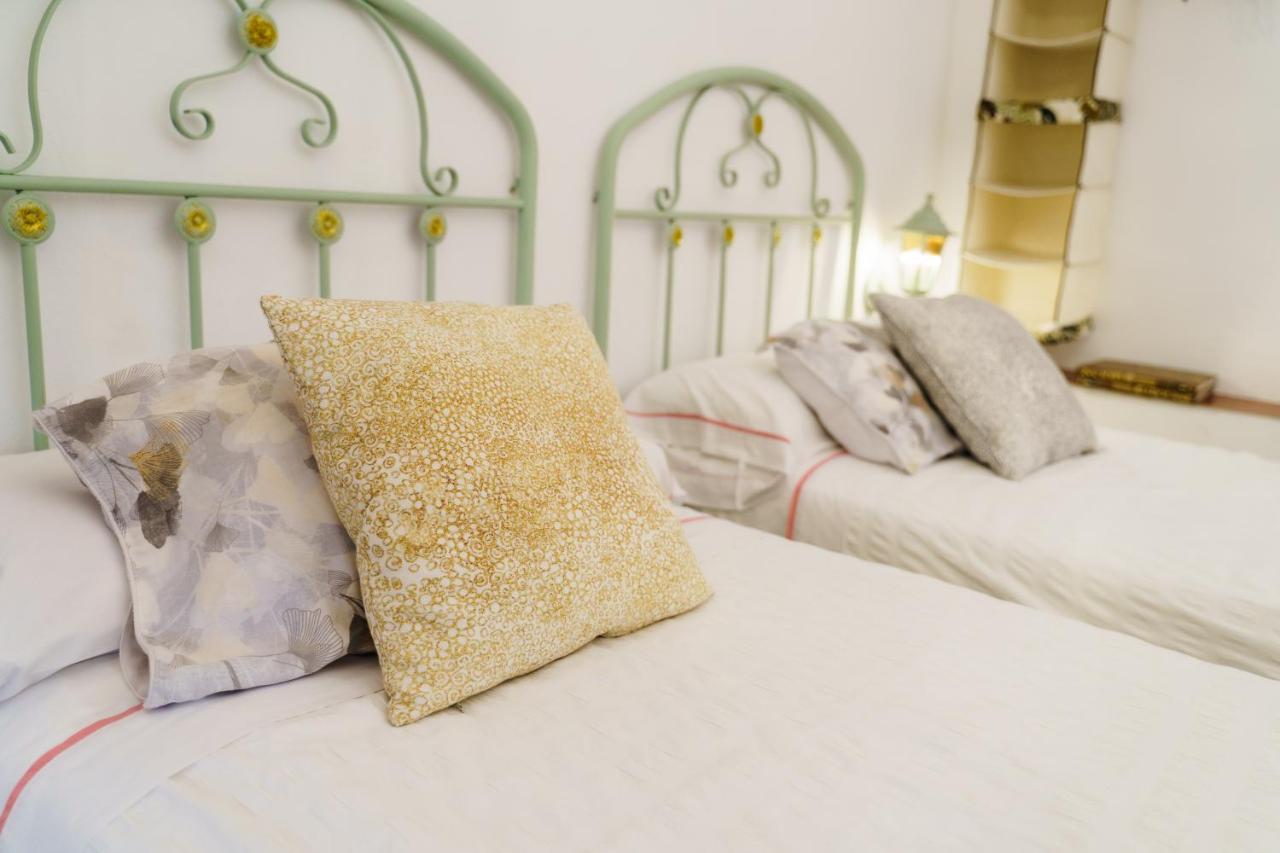 Apartamento Camino Mozarabe บาเอนา ภายนอก รูปภาพ